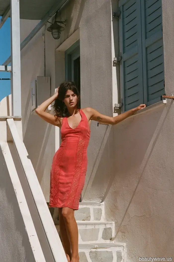 Soy del tipo Menos es Más, pero simplemente no puedo resistirme a estas piezas llamativas de primavera.