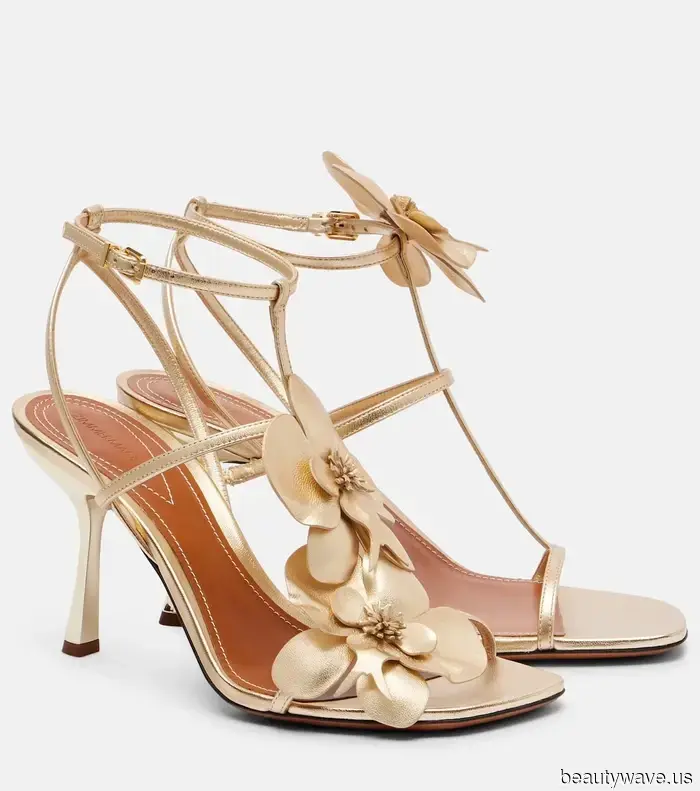 No, Not Loafers—These Are the Controversial Footwear Trends That Fashion's Most Stylish Are Sporting This Spring