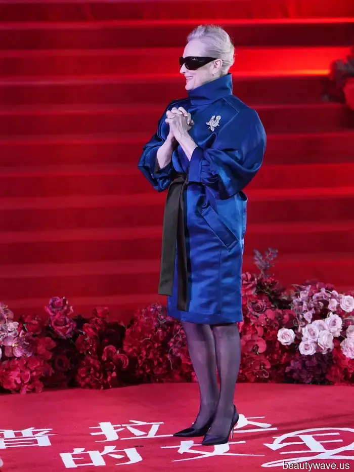El estilista de Meryl Streep sobre el único atuendo de la gira de prensa de El diablo viste a la moda del que la gente no está hablando lo suficiente.