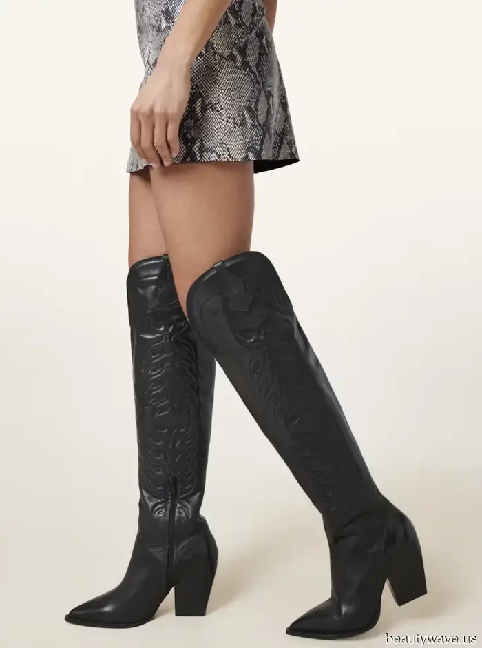 Put Away Your Sandals—These 5 Autumn Boot Trends Are Capturing Our Interest Right Now