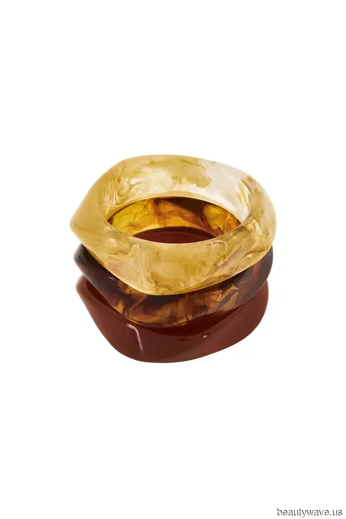 Paso la mayor parte del año en NYC&mdash;Aquí hay 33 hallazgos de moda asequibles en los que tengo el ojo esta temporada.