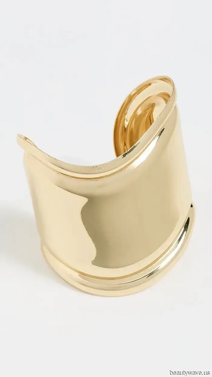 I searched through the sales to discover the trendiest and most stylish selections for holiday gatherings this year.