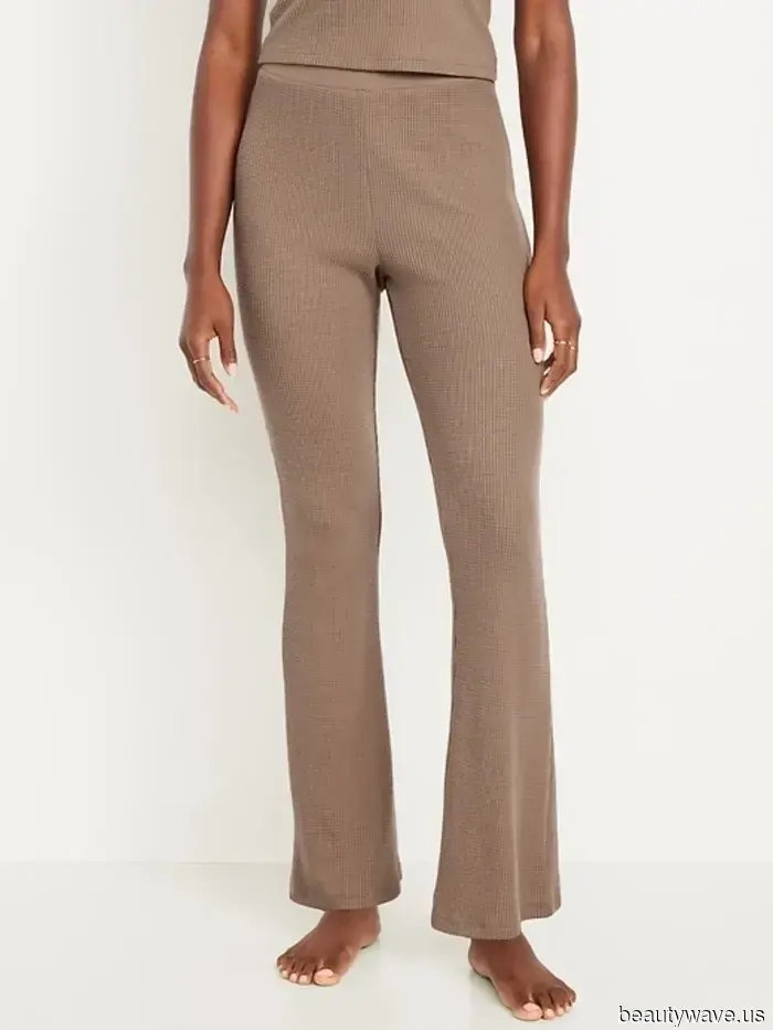 A mis amigos y a mí nos encanta Old Navy&mdash;16 ofertas anticipadas de Black Friday que envié de inmediato al grupo de chat