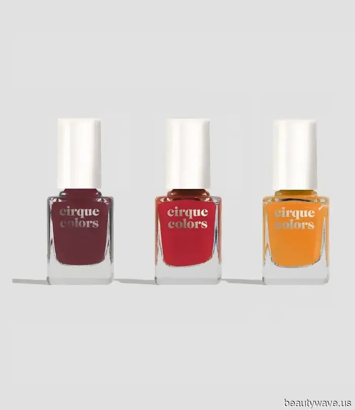 The most prominent fall manicure trends this year feature coquette elements and vibrant, rich hues.