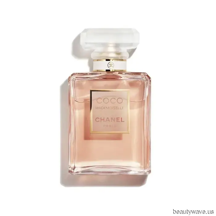 As a Fragrance Expert, I assure you that these 11 perfumes will shape the essence of 2026.