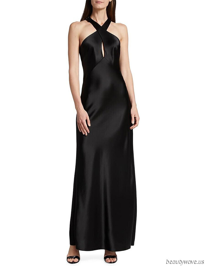 Saks has officially launched on Amazon—check out the fashion and beauty products I'm interested in.