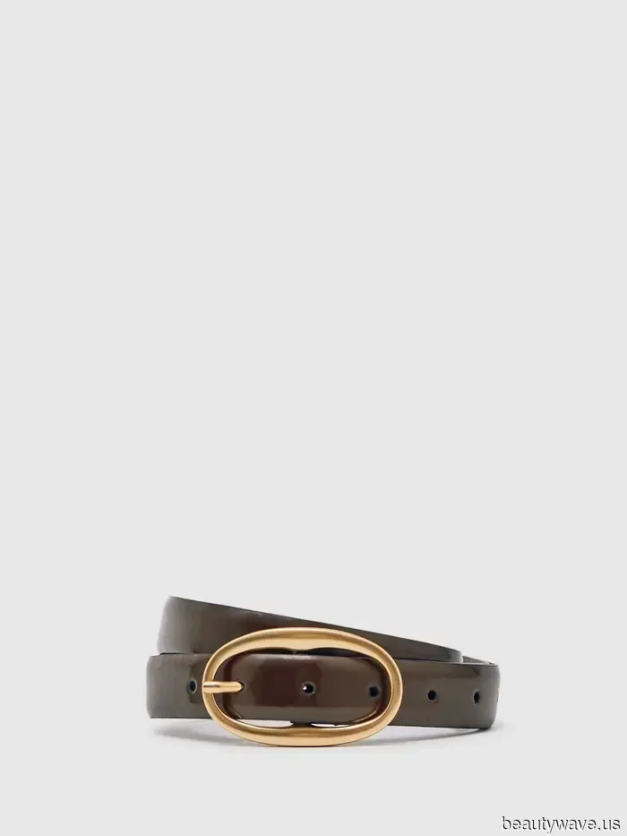 Prima Jennifer Aniston negli anni '90, ora J.Law&mdash;Nessun outfit con jeans è completo senza questo tocco di stile