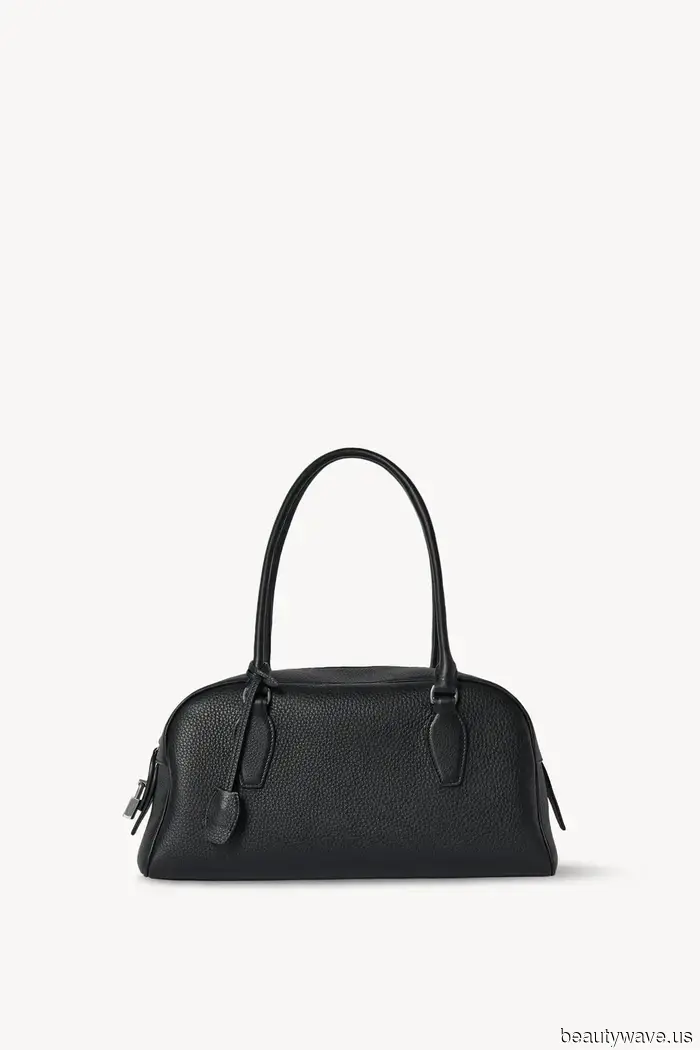 New The Row Alert! Here are the Early Autumn Bags and Shoes That Are About to Cause a Stir.