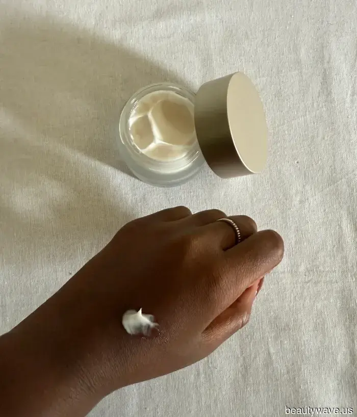 My lifeless, dehydrated skin was signaling for help—this dermatologist-approved moisturizer became the solution.