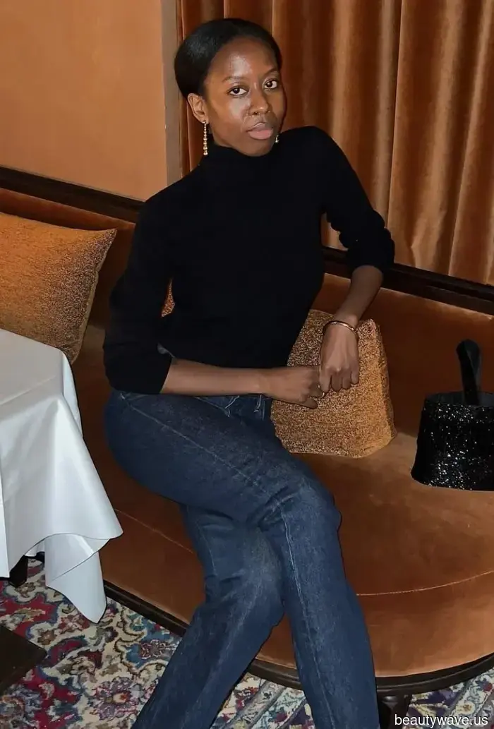 I’m a fashion writer residing in Paris—here are six accessories that I’ve observed French women wear to enhance their style…