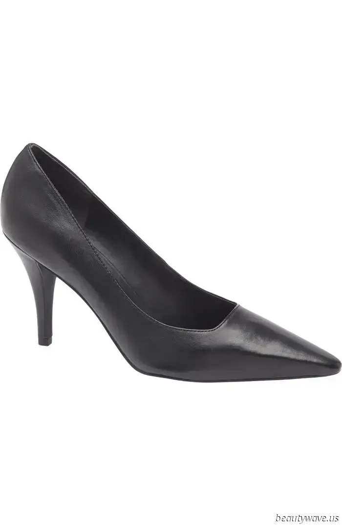 Apologies, Flats—These Unfashionable Heels Have Become Every French Woman’s Subtle Choice for an Evening Out in Paris.