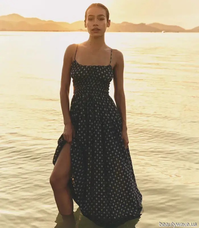Skirts! Shorts! Stripes! Here are 6 Must-Have Essentials for Petite Women to Include in Their Holiday Packing List This Summer.