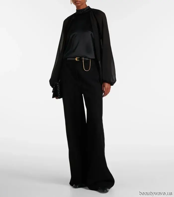 To achieve an elegant look this festive season, pair this blouse with jeans or trousers.