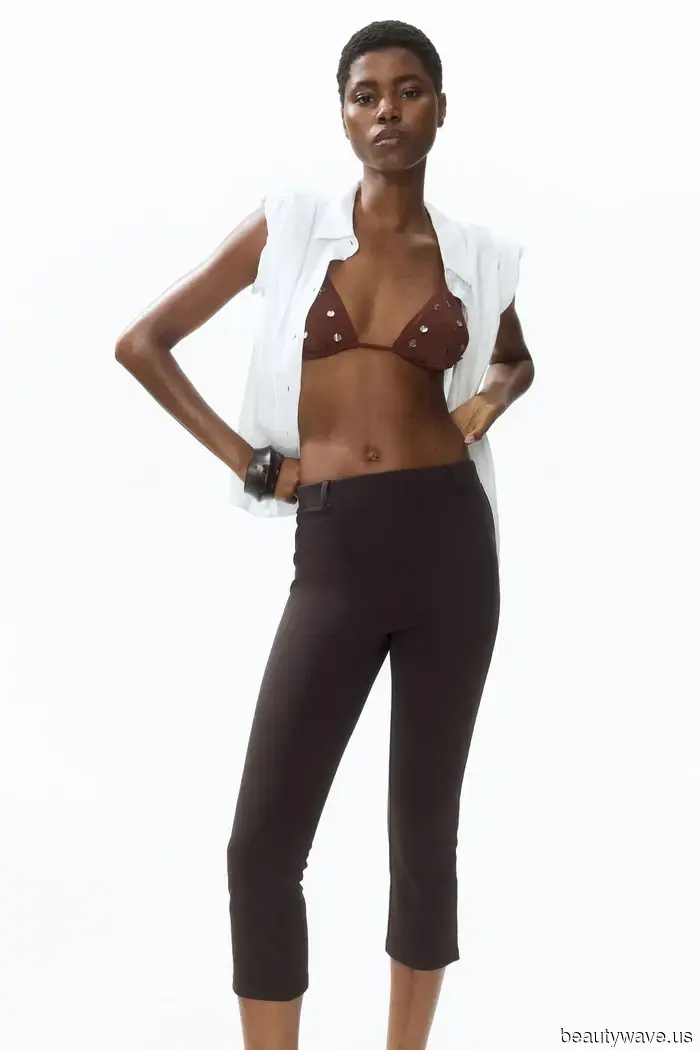 Metti in pausa i Pantaloni di Lino&mdash;Questo è lo Stile di Pantaloni Approvato dalle Ragazze Petite da Indossare con Sandali Quest'Estate
