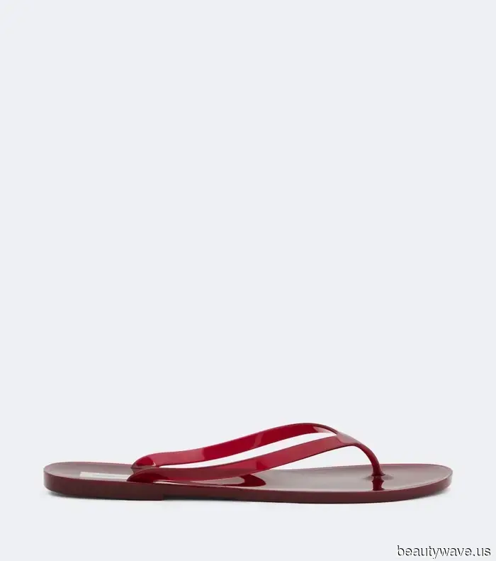 No, Not Leather: This Summer, It Girls Are Sporting the Y2K Flip-Flop Trend with Shorts, Skirts, and Dresses.