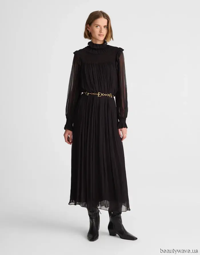 *Не* коричневый замш: все, кто разбирается в моде, в поисках этой устаревшей зимней обувной тенденции