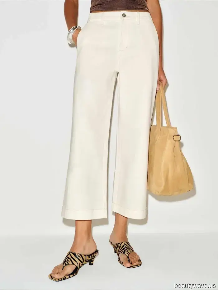 Identifying an It Girl in 2026: This Trendy Cropped Jeans Look and This French-Inspired Shoe Style
