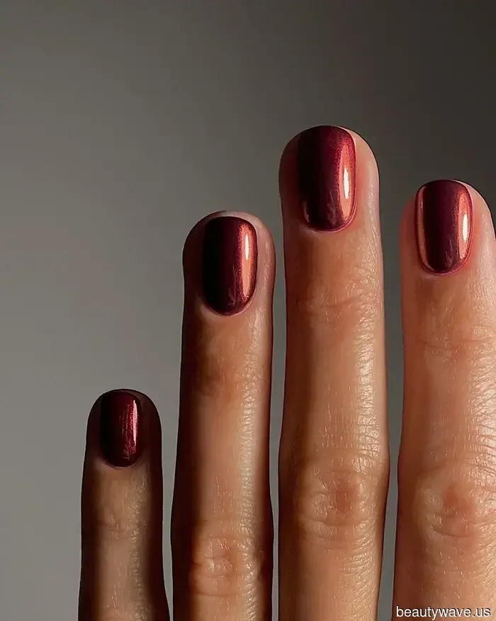 Not Burgundy, Not Brown—This Is the Nail Color That Beauty Editors Are Really Wearing This Season
