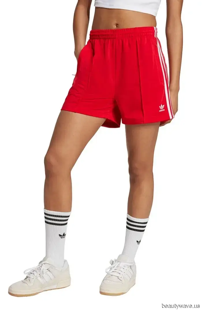 As a Fashion Editor who is budget-conscious, here are 27 exceptionally stylish fall items that offer great value for your money.