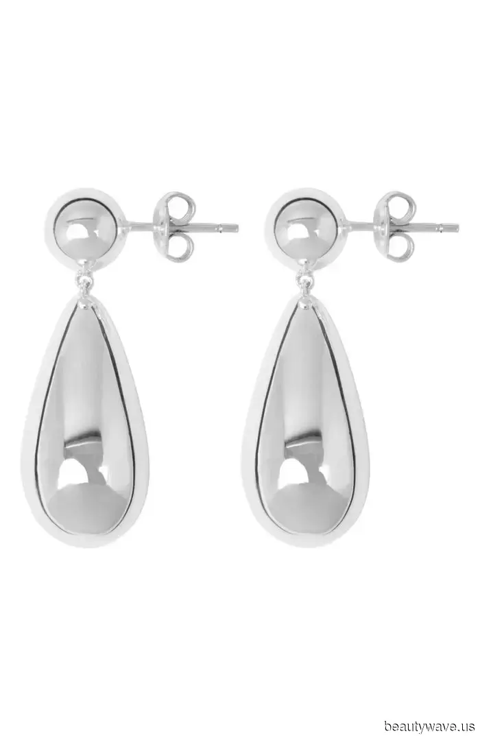 El básico discreto que estamos viendo en todas partes, desde el aeropuerto hasta la oficina.