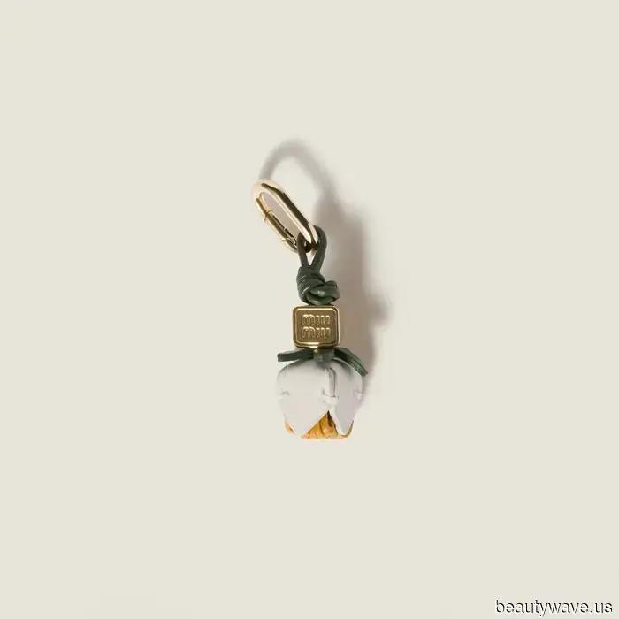 No es un It Bag&mdash;Las personas de moda están invirtiendo en estos accesorios de menor costo y mayor alegría en su lugar.