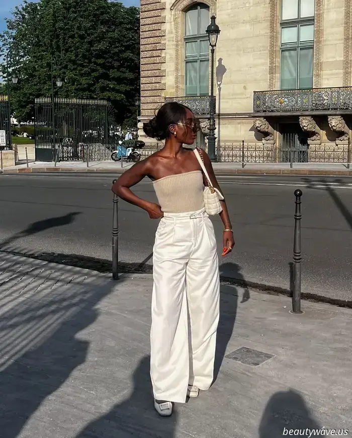 Is it just me, or are all the trendy girls now combining ballet flats with this anti-denim pant trend?