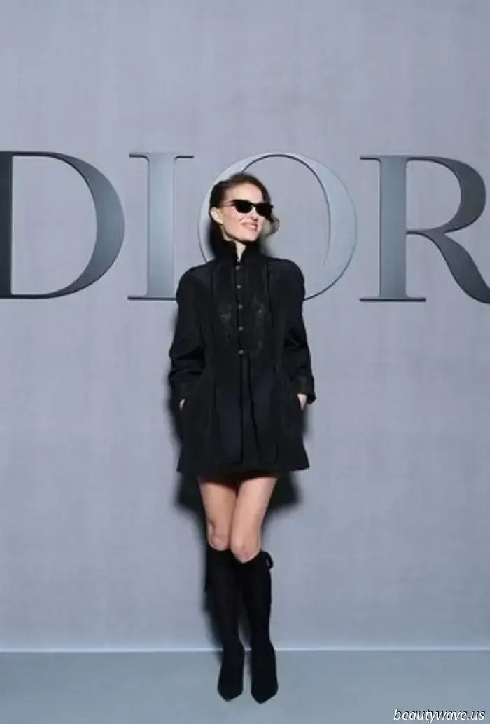 Brokat, Spitze und Rüschen: Die Dior-Show stellte sich einen modernen bürgerlichen Stil vor