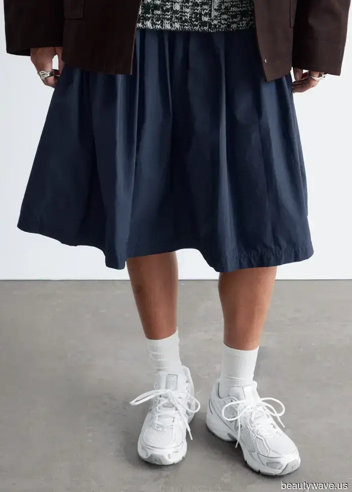 No, no leggings negros&mdash;JLo acaba de usar sus zapatillas anti-tendencia con este estilo mucho más genial&nbsp;