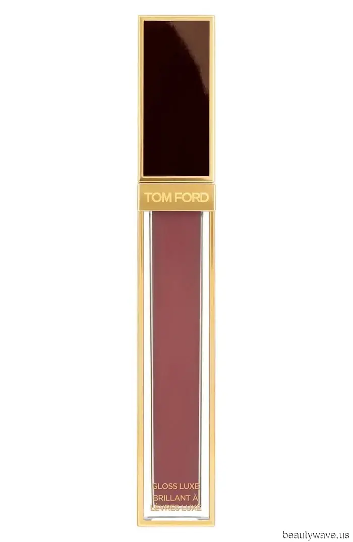 Nordstrom has just opened its Gift Shop—these fashion and beauty items priced under $100 are the most notable.