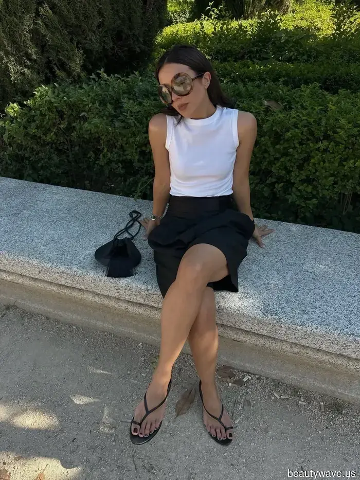 9 Sandalias de lujo que la gente de moda está usando para elevar sus atuendos de verano