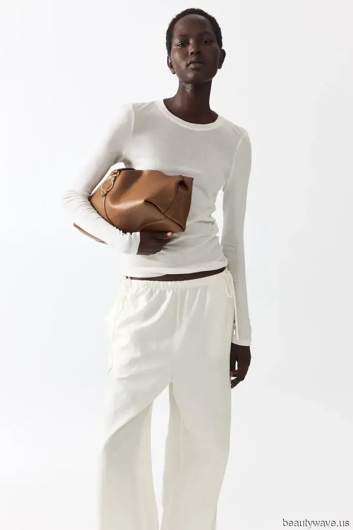 The Only Pants I'm Purchasing This Spring Have This One Particular Feature