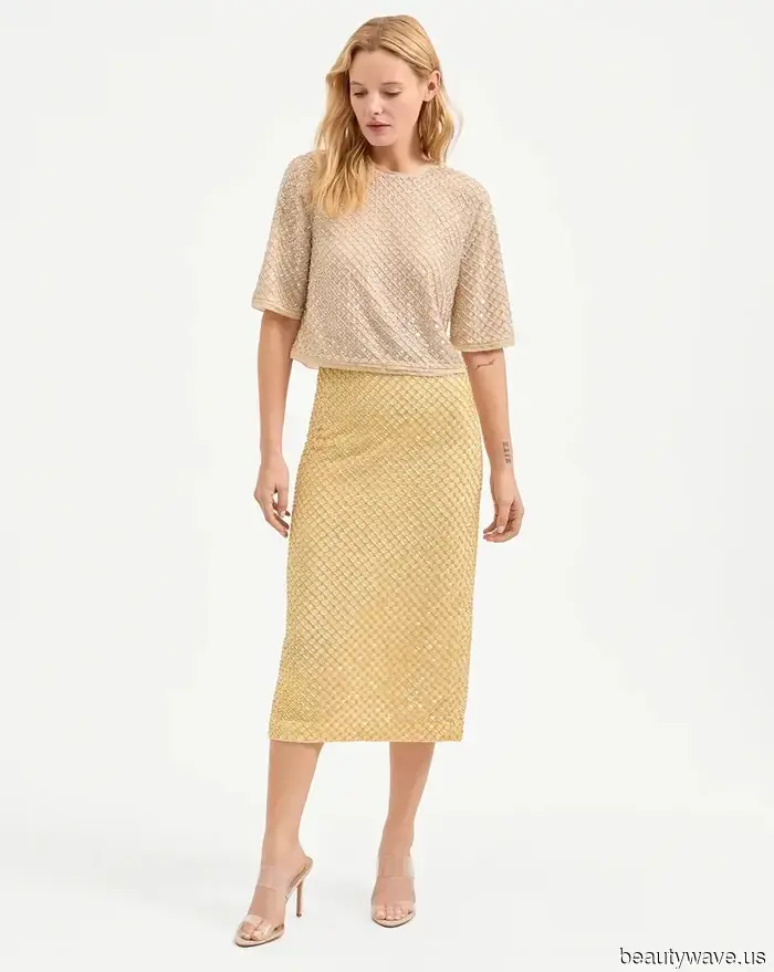 Fondamentalmente, tutto ciò che le persone della moda vogliono in questo momento è perline, e questi sono i loro preferiti.