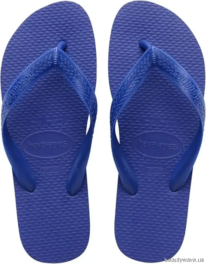 Acabo de regresar de vacaciones&mdash;cada persona con estilo estaba usando estas elegantes sandalias de &pound;12 con lino, pantalones cortos y…