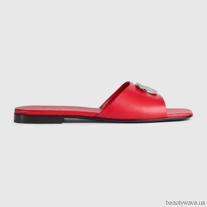 Attention Minimalists! These 5 Timeless Holiday Outfit Combinations Exude Simple Elegance.
