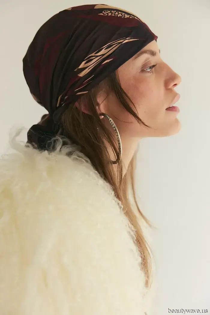 I'm Heading to Coachella—8 Beauty Trends I Expect to See on Every Trendy Festival Attendee This Year