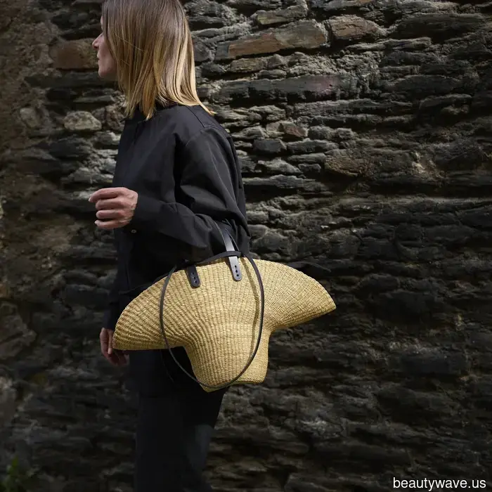 Every summer collection requires a basket bag—this 'IYKYK' brand is offering the most stylish options available.