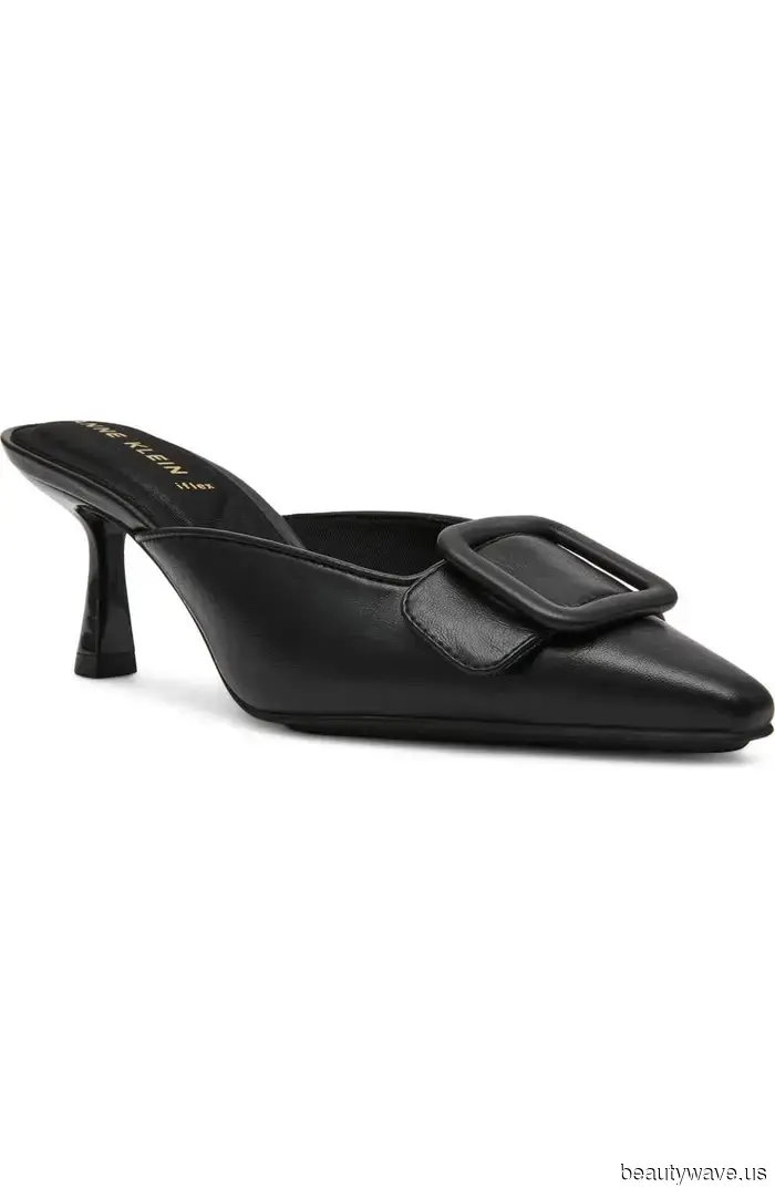 Chic New Yorkers Avoid Pairing Pencil Skirts with Flats—Opting Instead for This Heel Trend.