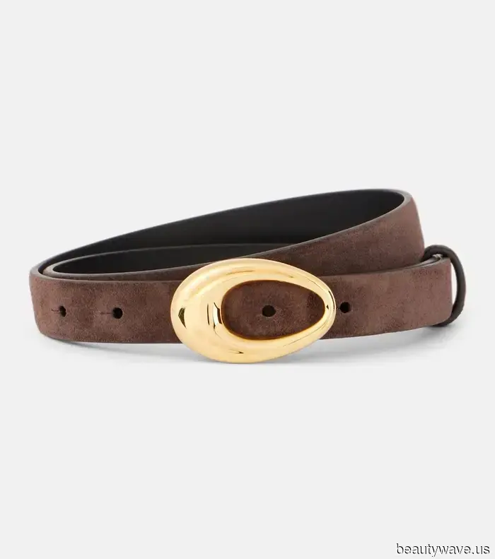 Conoce tu nuevo guardarropa básico 2025: 11 piezas sagradas que todos están usando