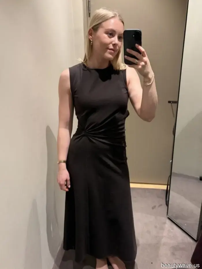 I'm 5'2"—5 Chic Petite Dresses I'll Be Wearing Frequently This Spring