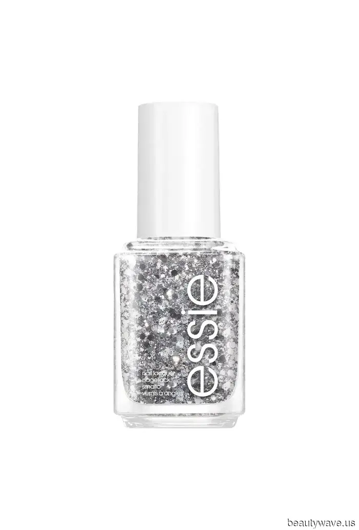 Heels Prepared—Here Are the 6 Pedicure Shades We're Choosing for Our Toes This December