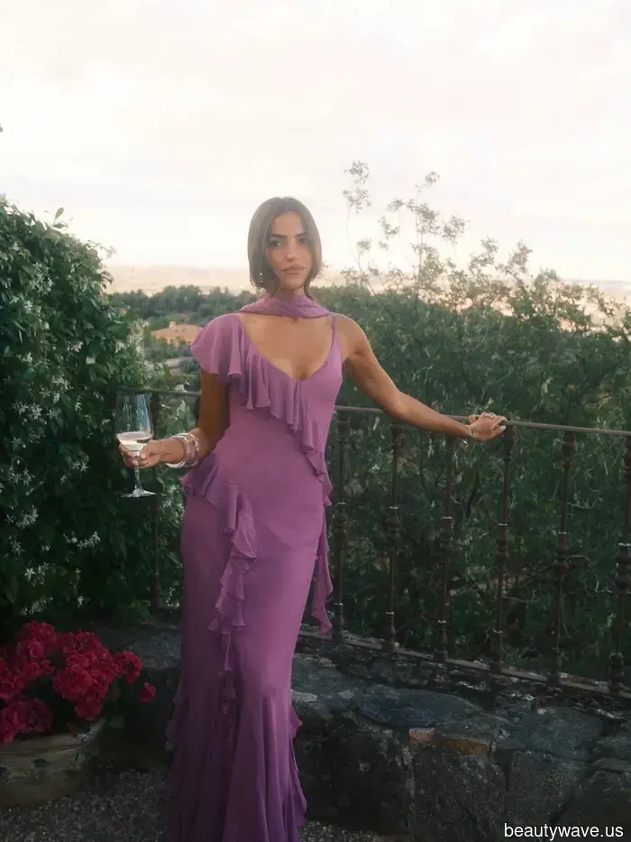 6 Tendencias de Vestidos para Invitadas de Boda que Dominarán Desde Londres hasta L.A. Este Verano
