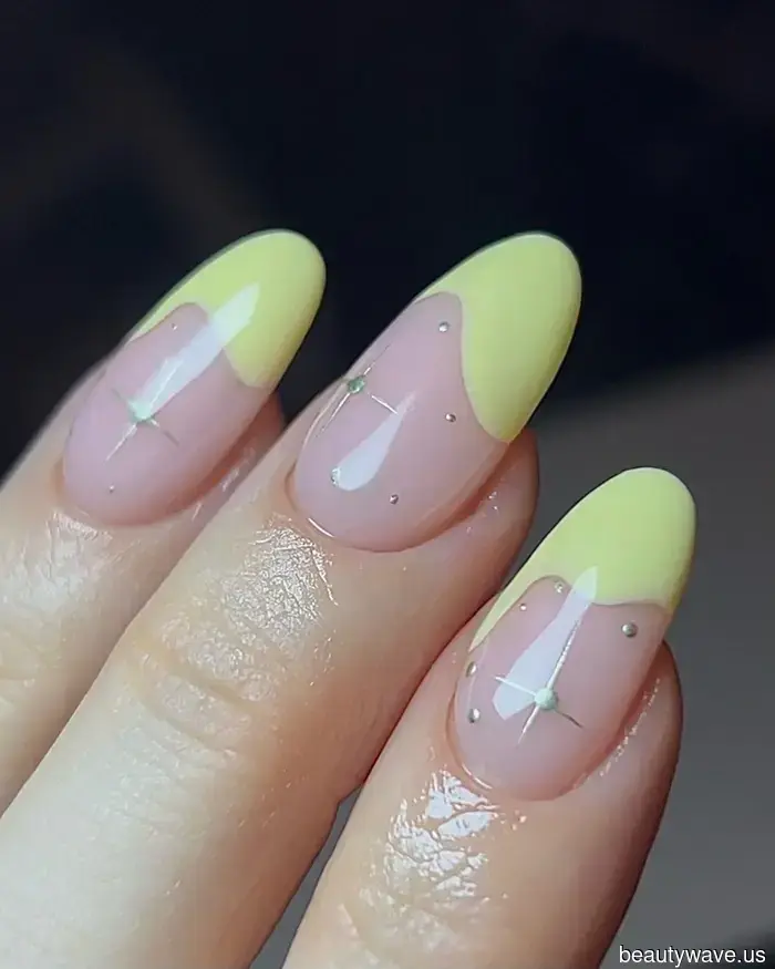 Creamy, Stylish, and Absolutely Classic—This Is the Sole Nail Trend That Matters to Me This Summer.