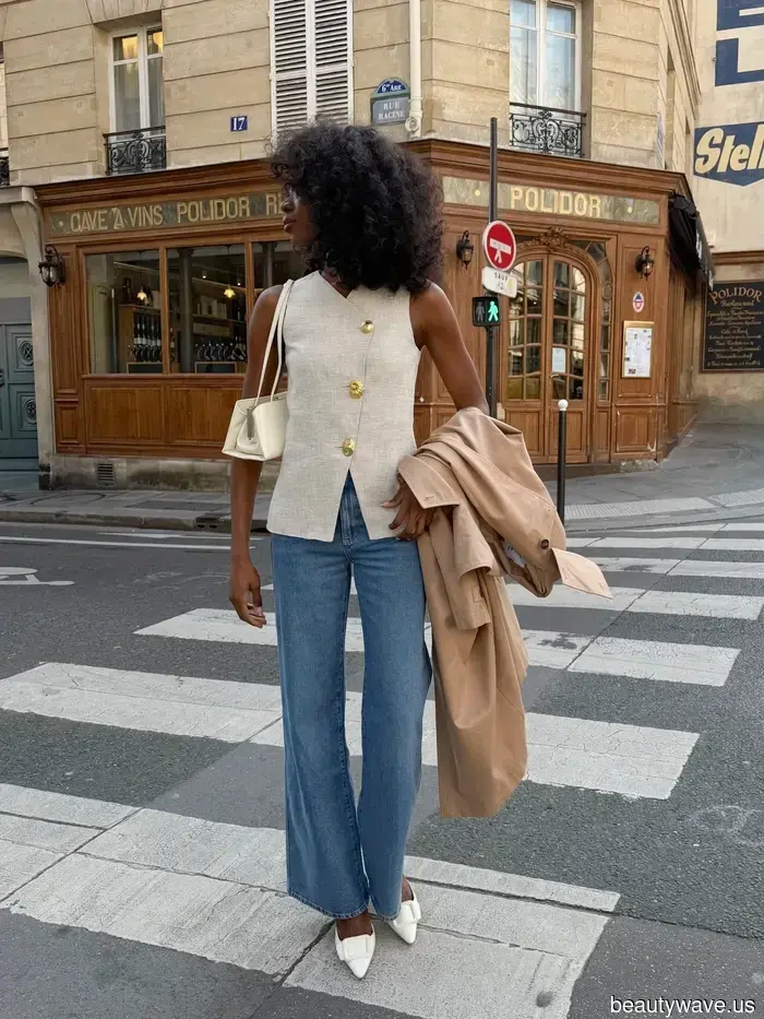 Meine NYC-Freunde sagen, mein Stil fühlt sich pariserisch an&mdash;das ist der mühelose Mantel, der meinen Outfits ein Je Ne Sais Quoi verleiht.