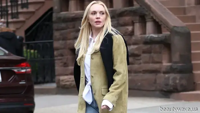 I jeans chiari sono tornati di moda&mdash;Questi sono le scarpe anti-tendenza con cui stanno meglio