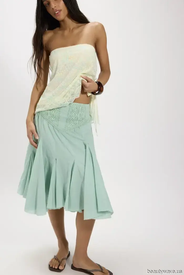 These Outdated "Unattractive" Color Trends Will Make Your Heels, Flats, and Sandals Appear Trendiest This Summer
