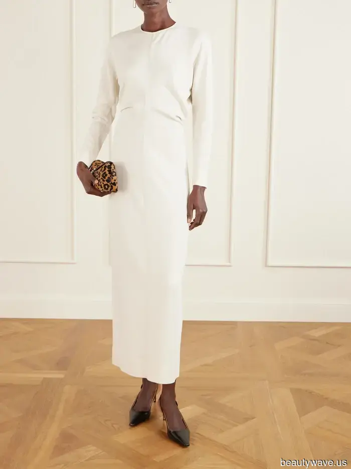 Black heels are great, but in London, it's common knowledge that this shoe color pairs better with white dresses.