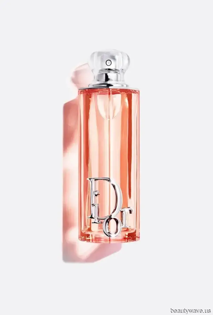 Il Glowdown: Willow Smith sui prodotti per la cura della pelle, i podcast e il suo profumo preferito