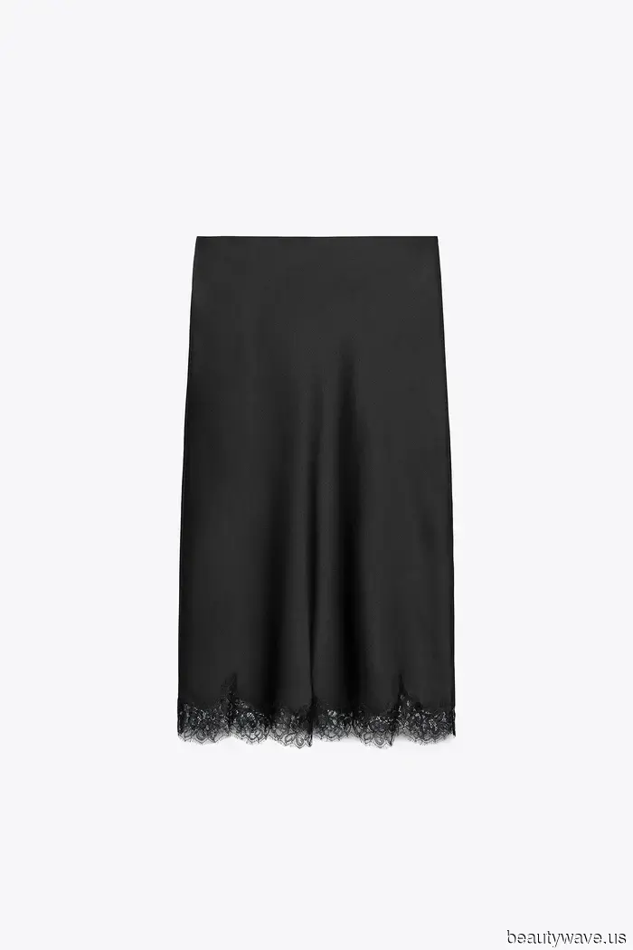 Джинсы с низкой талией, темно-синие футболки, юбки с кружевной отделкой&mdash;каждый модный предмет, который я покупаю благодаря Зоэ Кравиц