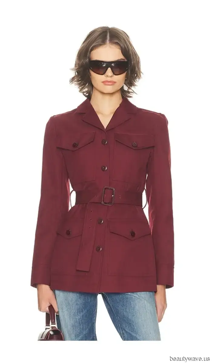 This stylish color combination is trendier than beige and black and is poised to take over fall wardrobes.