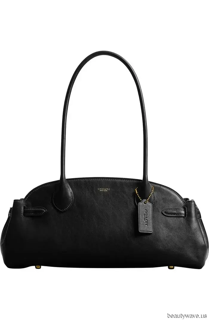 Sono un'editor di moda della Gen Z&mdash;Questi 24 articoli di moda sono sulla mia lista dei desideri per le vacanze di quest'anno